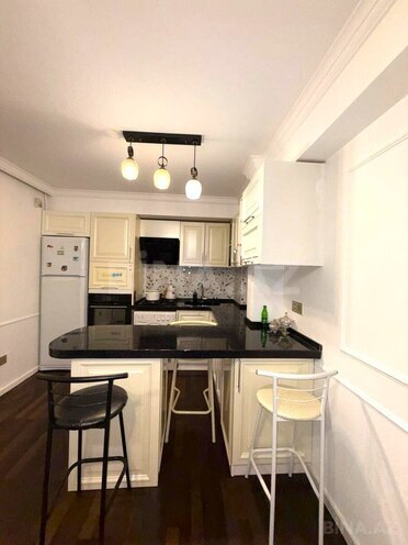 Satılır 2 otaqlı köhnə tikili 45 m², Gənclik m., photo 9 from 26