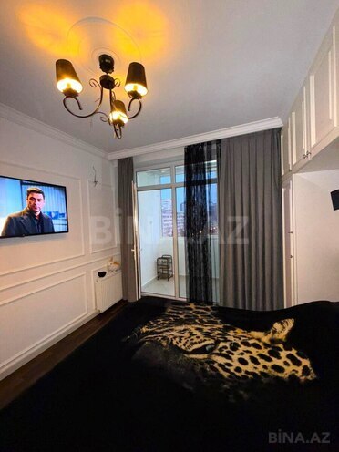Satılır 2 otaqlı köhnə tikili 45 m², Gənclik m., photo 13 from 26