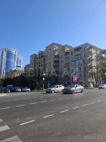 Satılır 5 otaqlı köhnə tikili 200 m², Nəsimi r., photo 30 from 31