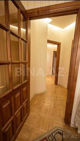 Продаётся 2-комн. вторичка 70 м², м. Сахил, photo 4 from 9