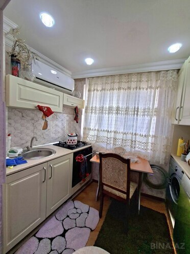 Satılır 2 otaqlı köhnə tikili 65 m², İnşaatçılar m., photo 10 from 15