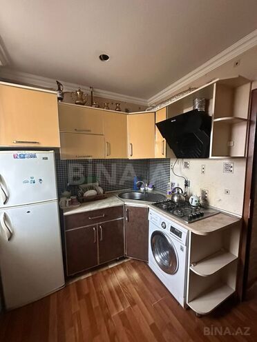 Satılır 2 otaqlı köhnə tikili 50 m², Qaraçuxur q., photo 7 from 8
