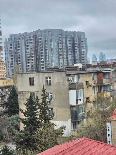 Продаётся 2-комн. вторичка 38 м², м. Иншаатчылар, photo 5 from 22