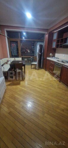 Сдаётся 3-комн. новостройка 136 м², м. 28 мая, photo 1 from 13