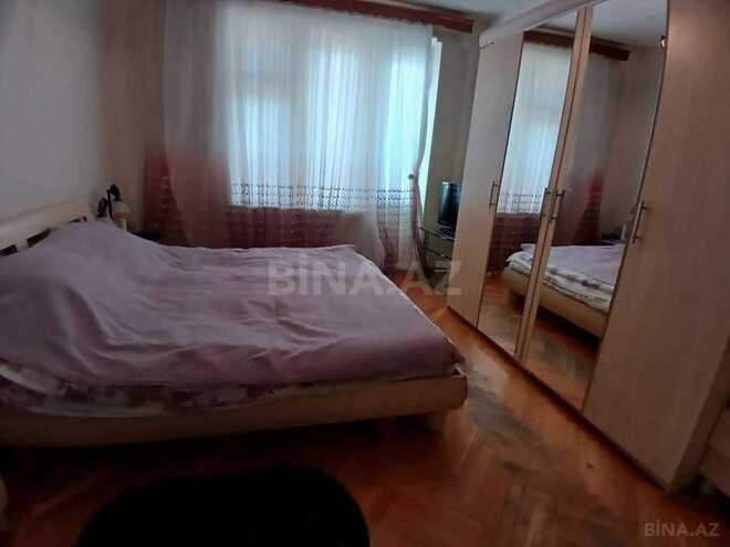 Продаётся 4-комн. вторичка 110 м², Бинагадинский р., photo 12 from 16