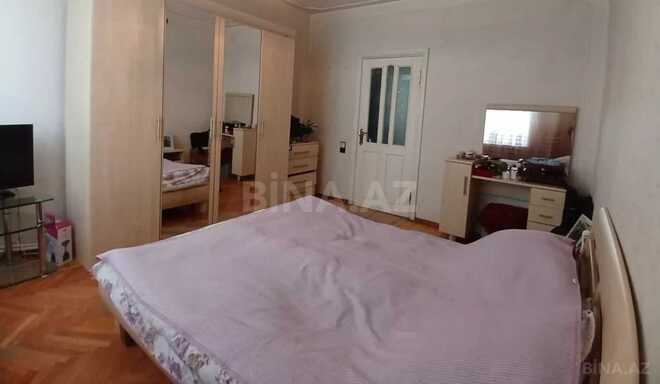 Продаётся 4-комн. вторичка 110 м², Бинагадинский р., photo 5 from 16