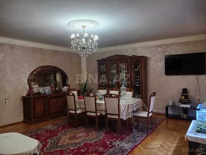 Продаётся 4-комн. вторичка 110 м², Бинагадинский р., photo 1 from 16