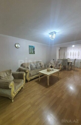 Продаётся 3-комн. вторичка 80 м², м. Иншаатчылар, photo 1 from 16