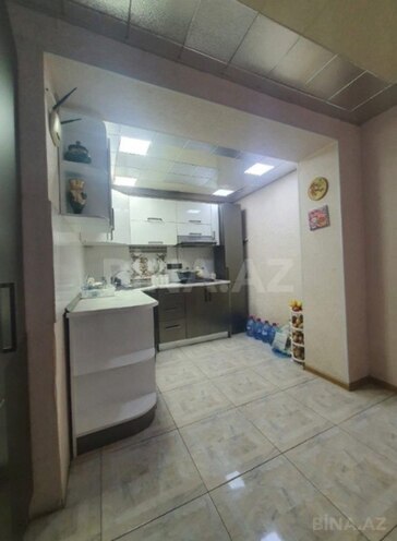 Продаётся 3-комн. вторичка 80 м², м. Иншаатчылар, photo 9 from 16