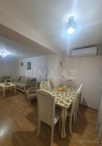 Продаётся 3-комн. вторичка 80 м², м. Иншаатчылар, photo 10 from 16