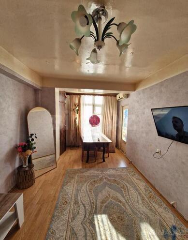 Продаётся 2-комн. вторичка 44 м², м. Ази Асланов, photo 1 from 10
