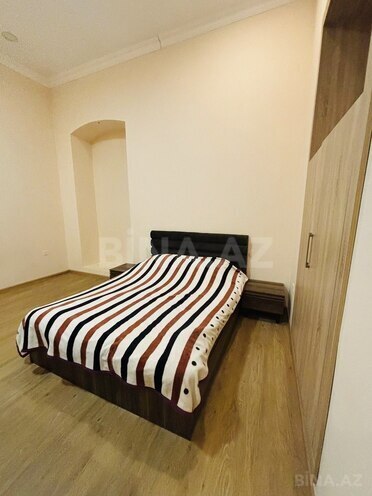 Satılır 1 otaqlı köhnə tikili 65 m², Sahil m., photo 7 from 11