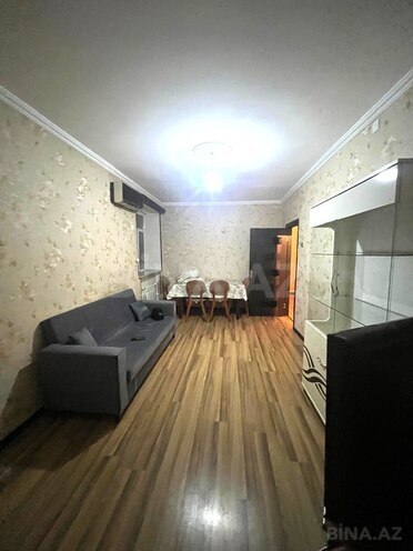 Продаётся 3-комн. вторичка 65 м², м. Автовокзал, photo 1 from 12