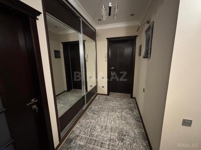 Сдаётся 3-комн. вторичка 100 м², м. Низами, photo 8 from 22