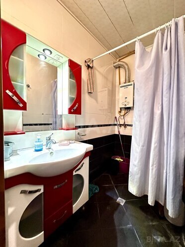 Продаётся 4-комн. вторичка 100 м², пос. Бакиханова, photo 13 from 18