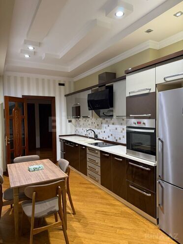 Сдаётся 3-комн. новостройка 160 м², м. 28 мая, photo 4 from 14