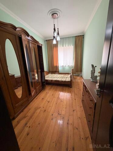 Satılır 14 otaqlı həyət evi/bağ evi 750 m², Novxanı q., photo 12 from 14