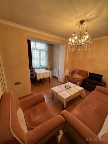 Satılır 2 otaqlı köhnə tikili 45 m², Nəsimi r., photo 3 from 10