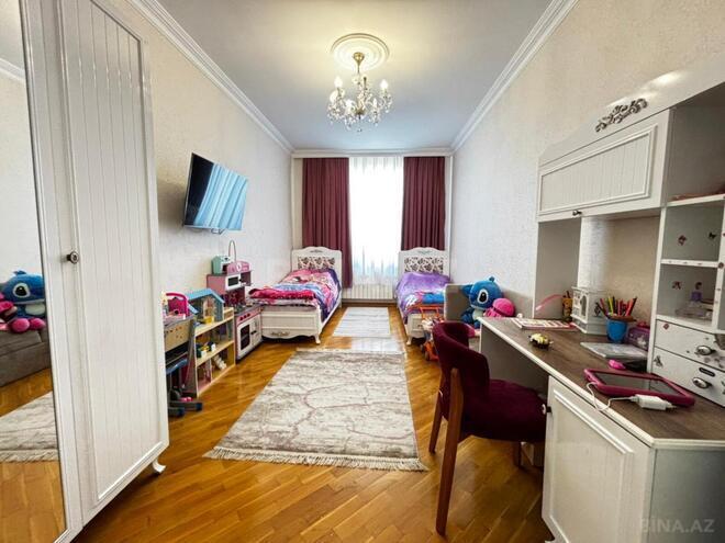Продаётся 3-комн. новостройка 120 м², м. Кара Караев, photo 7 from 16