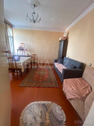 Продаётся 2-комн. вторичка 50 м², photo 1 from 11