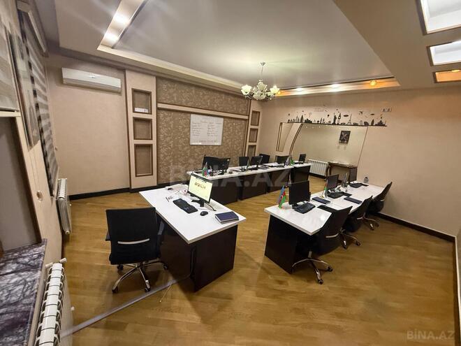 Продаётся 3-комн. новостройка 142 м², м. Низами, photo 8 from 30