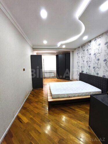Сдаётся 3-комн. новостройка 90 м², м. Нефтчиляр, photo 7 from 14