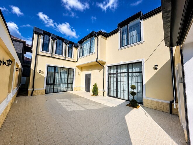 Satılır 5 otaqlı həyət evi/bağ evi 225 m², Səbail r., photo 1 from 27