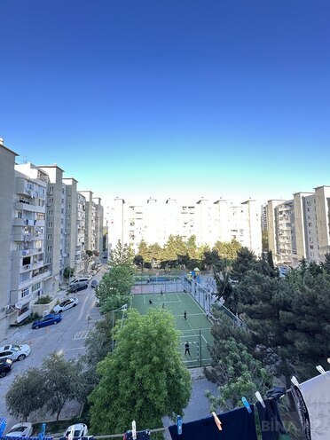 Satılır 3 otaqlı köhnə tikili 78 m², Həzi Aslanov m., photo 1 from 16