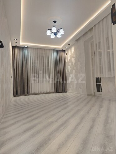 Продаётся 3-комн. вторичка 65 м², м. Ази Асланов, photo 1 from 18