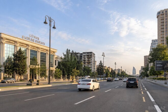 Satılır 3 otaqlı köhnə tikili 75 m², Nəriman Nərimanov m., photo 1 from 11