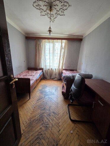 Продаётся 2-комн. вторичка 50 м², м. Элмляр Академиясы, photo 9 from 12