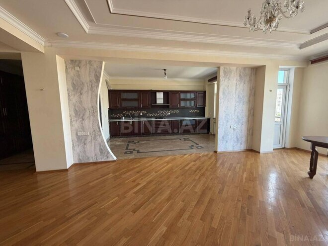 İcarəyə verilir 3 otaqlı yeni tikili 135 m², İnşaatçılar m., photo 4 from 16