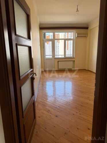 İcarəyə verilir 3 otaqlı yeni tikili 135 m², İnşaatçılar m., photo 11 from 16