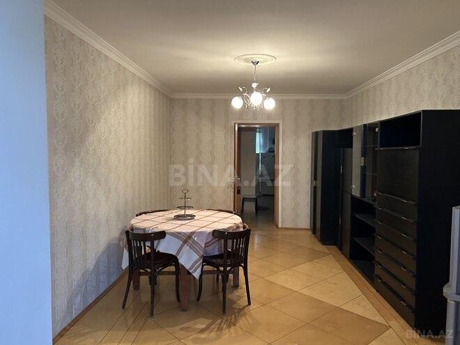 Продаётся 3-комн. вторичка 68 м², пос. Бадамдар, photo 3 from 14
