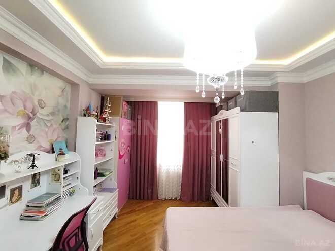 Продаётся 4-комн. новостройка 141 м², м. Кара Караев, photo 18 from 32