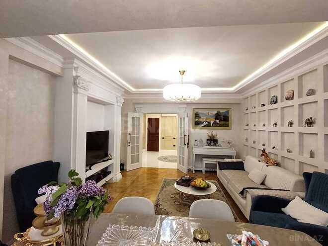 Продаётся 4-комн. новостройка 141 м², м. Кара Караев, photo 7 from 32