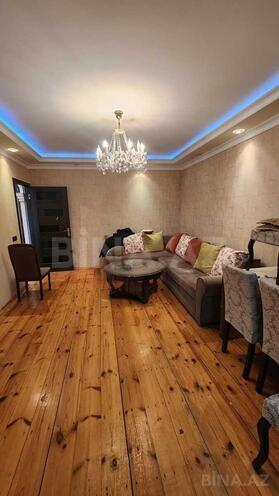Продаётся 2-комн. вторичка 60 м², photo 1 from 13