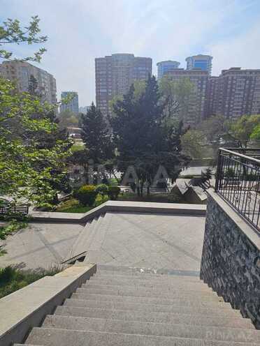 Продаётся 2-комн. вторичка 60 м², м. 28 мая, photo 13 from 21