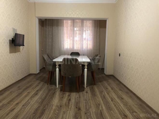 Satılır 2 otaqlı köhnə tikili 50 m², Nəsimi m., photo 3 from 14