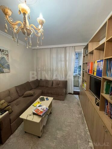 Satılır 2 otaqlı köhnə tikili 45 m², Memar Əcəmi m., photo 1 from 12