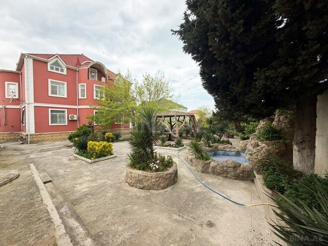 Satılır 11 otaqlı həyət evi/bağ evi 350 m², photo 1 from 14