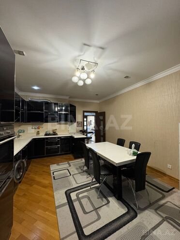 Продаётся 4-комн. новостройка 180 м², м. Низами, photo 4 from 12