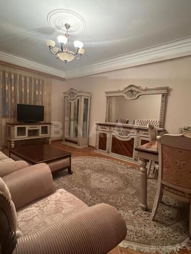 İcarəyə verilir 4 otaqlı köhnə tikili 100 m², Memar Əcəmi m., photo 1 from 17