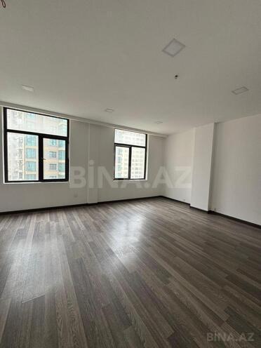 İcarəyə verilir 16 otaqlı ofis 530 m², 28 May m., photo 1 from 7