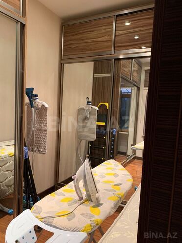 Продаётся 3-комн. вторичка 110 м², м. Низами, photo 19 from 24