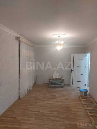 Продаётся 1-комн. вторичка 43 м², м. Нефтчиляр, photo 3 from 10