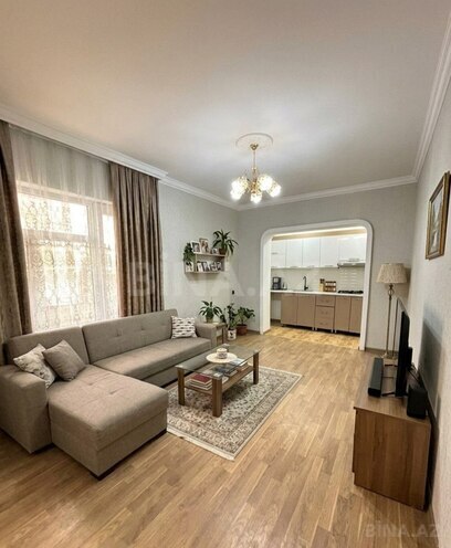 Продаётся 2-комн. вторичка 46 м², пос. Старые Гюнешли, photo 1 from 7