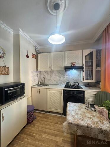 Satılır 2 otaqlı köhnə tikili 65 m², Xalqlar Dostluğu m., photo 8 from 14
