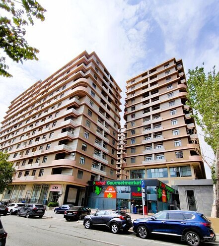 Сдаётся 3-комн. новостройка 80 м², м. Низами, photo 29 from 30