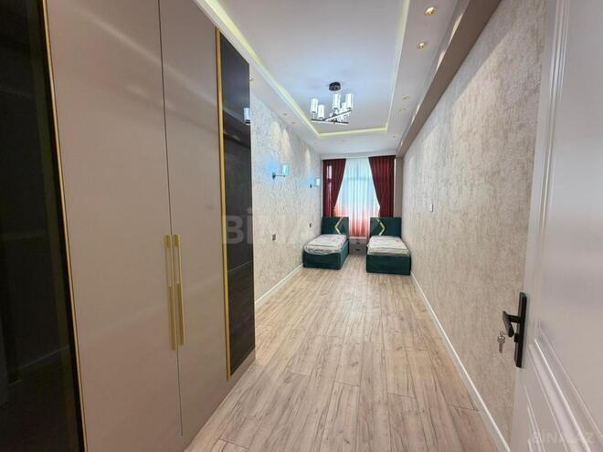 Продаётся 3-комн. новостройка 110 м², м. Ази Асланов, photo 7 from 14